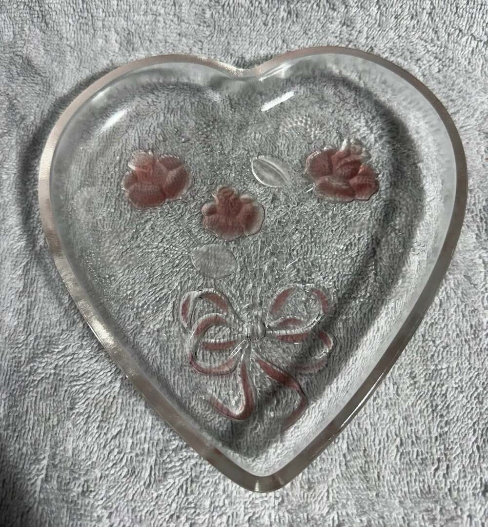 Mikasa Crystal Heart Dish Frosted Pink Roses
